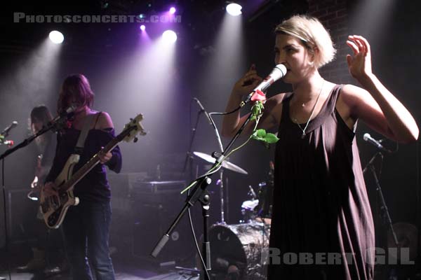 WARPAINT - 2010-05-20 - PARIS - La Maroquinerie - 